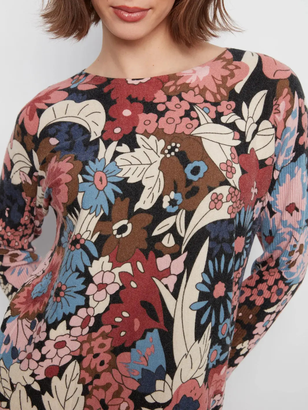 Printed Rounded Hem Sweater - Azalea